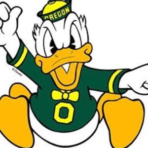 Meet your Posher, Mona